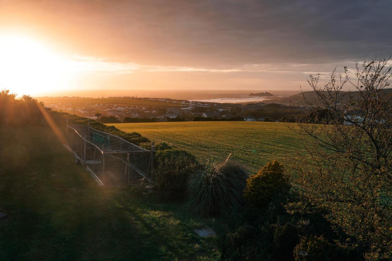 Spacious Sea-View Apt. Overlooking St Ives Bay Gwithian Exterior foto